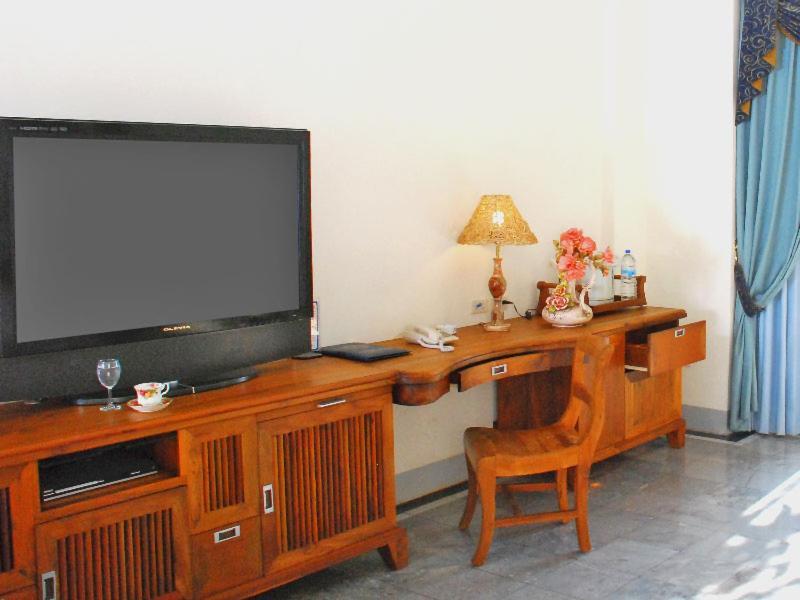 ננואן Swan Lake Villa Resort מראה חיצוני תמונה