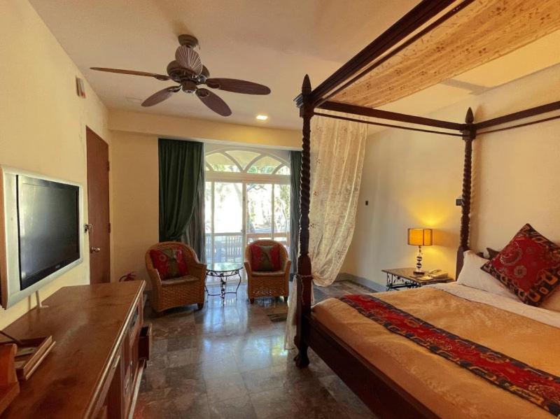 ננואן Swan Lake Villa Resort מראה חיצוני תמונה