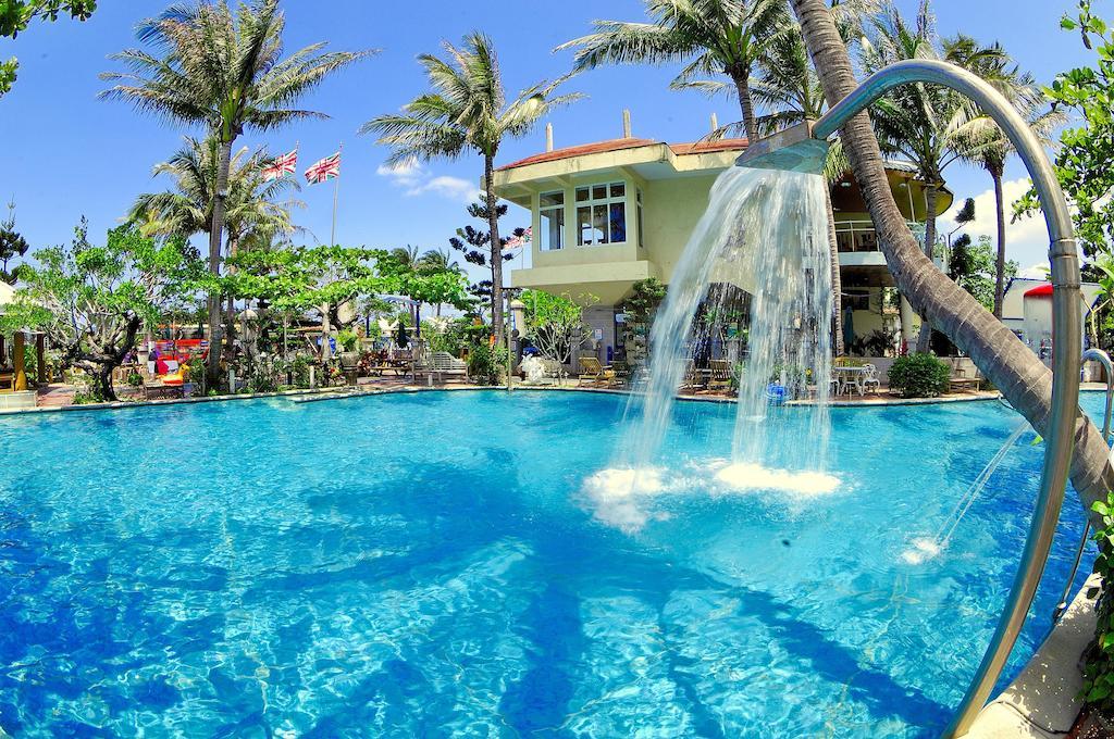 ננואן Swan Lake Villa Resort מראה חיצוני תמונה