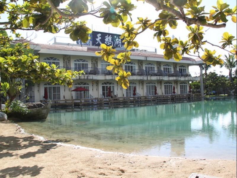 ננואן Swan Lake Villa Resort מראה חיצוני תמונה